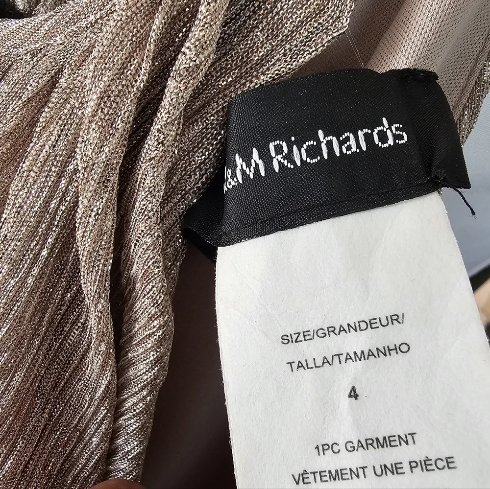 R&M Richards dazzle this